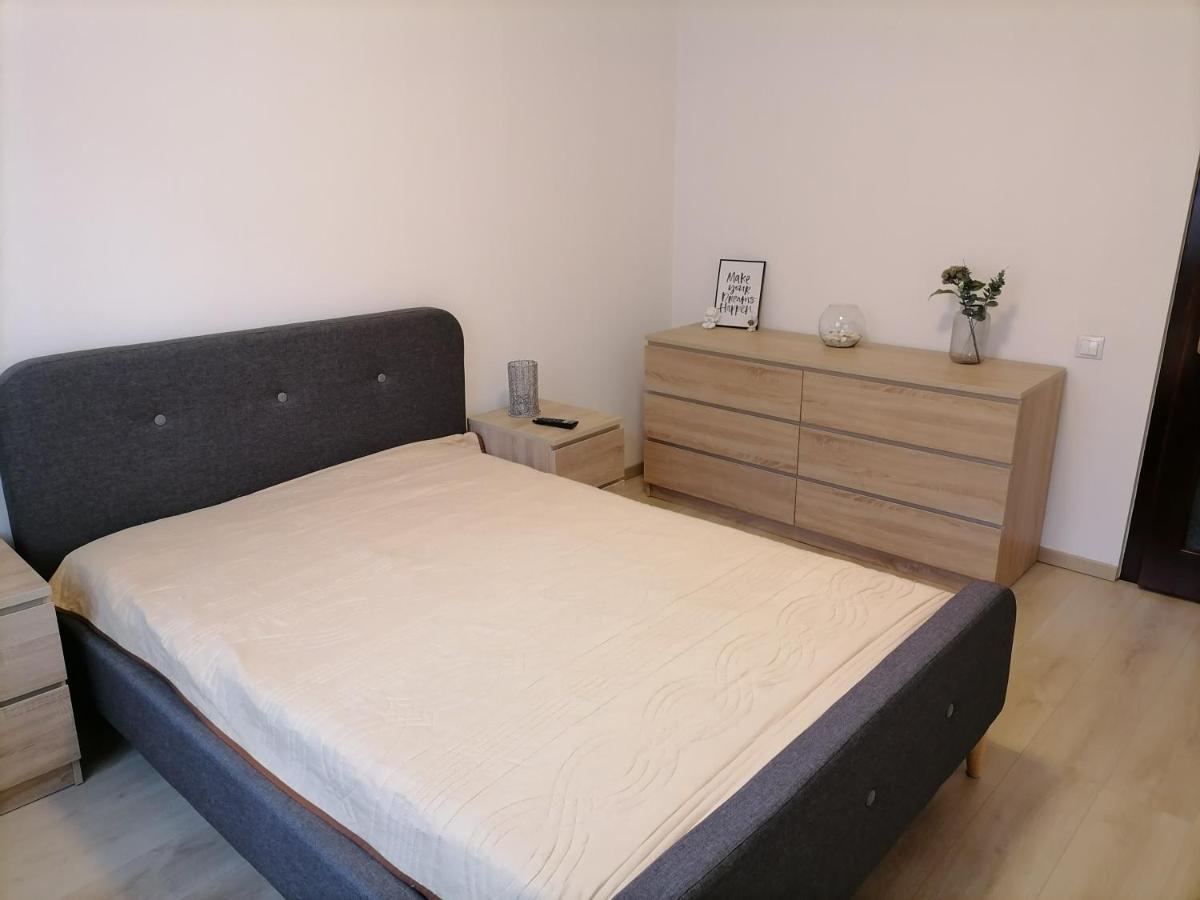 Joy Apartman Lägenhet Sovata Exteriör bild